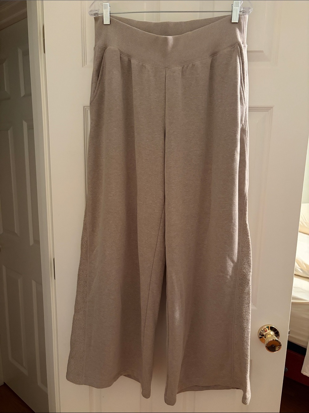 aerie Wide-Leg Knit Palazzo Pants in Taupe